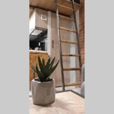 Cosy Industrial Style Little Just 5minutes From Waterfront Lejlighed *
